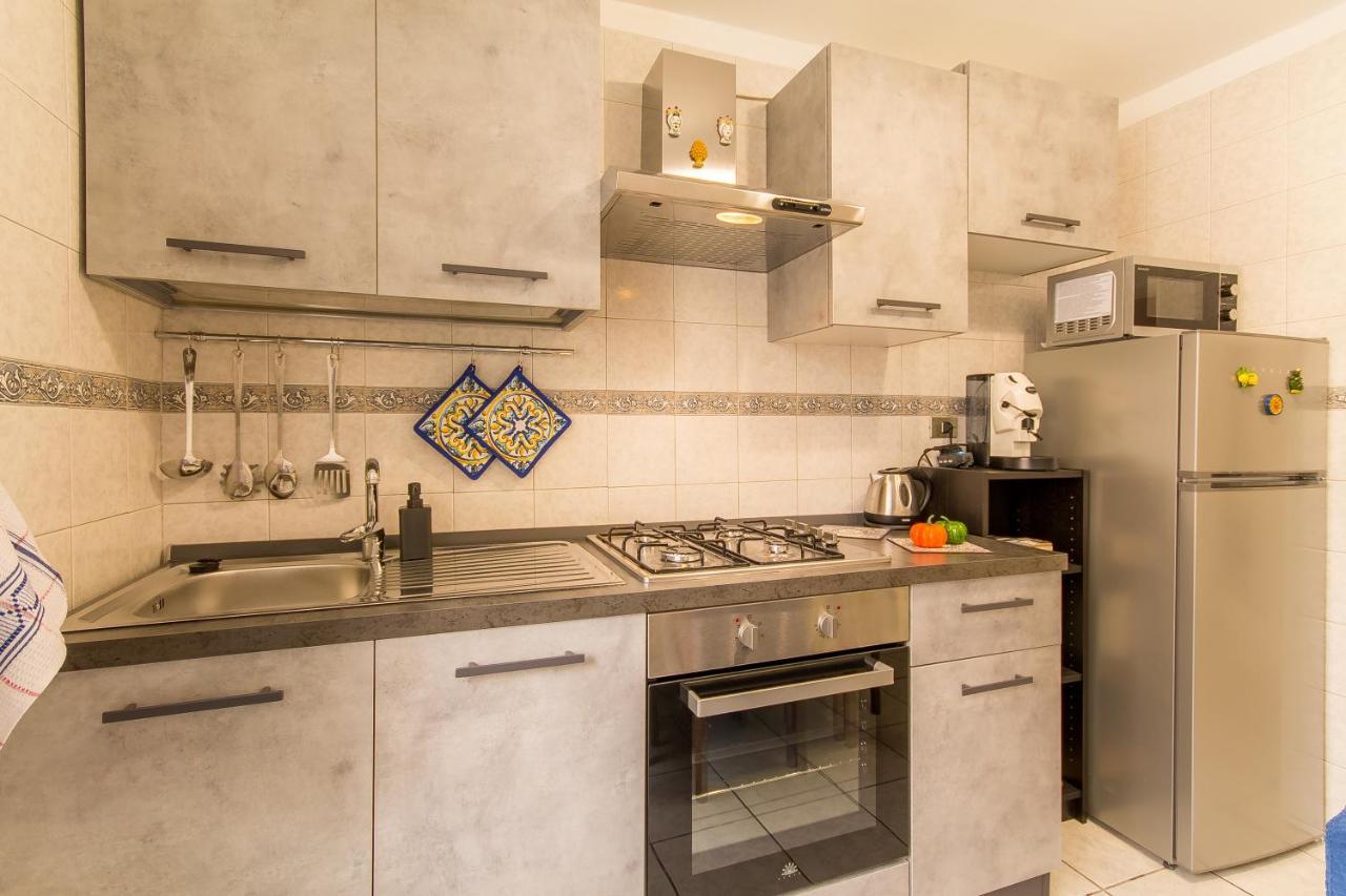 Sicula Home Few Minutes To Sea - Happy Rentals Catánia Buitenkant foto